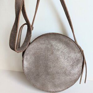 MADEWELL “THE SIMPLE CIRCLE” Crossbody Bag in Metallic Gold Brownish Leather